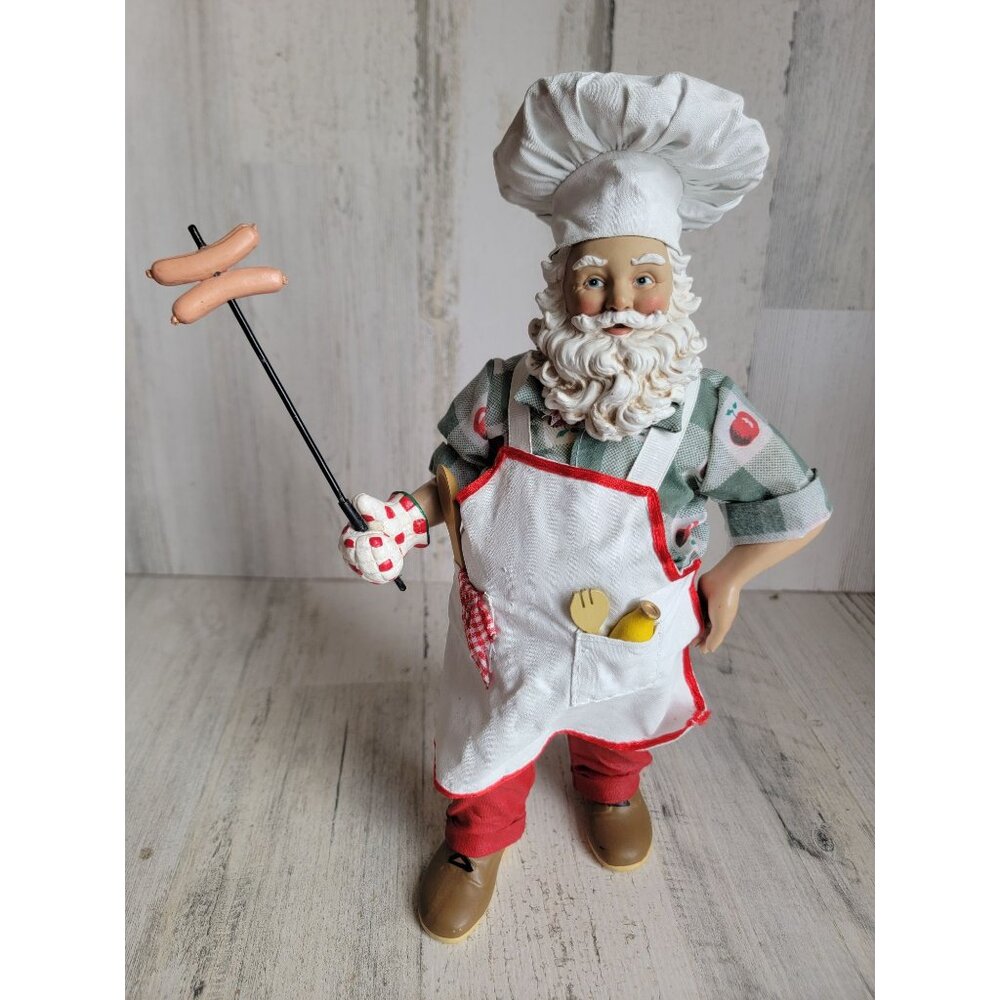 Clothtique‎ possible dreams cookut Santa Claus xmas